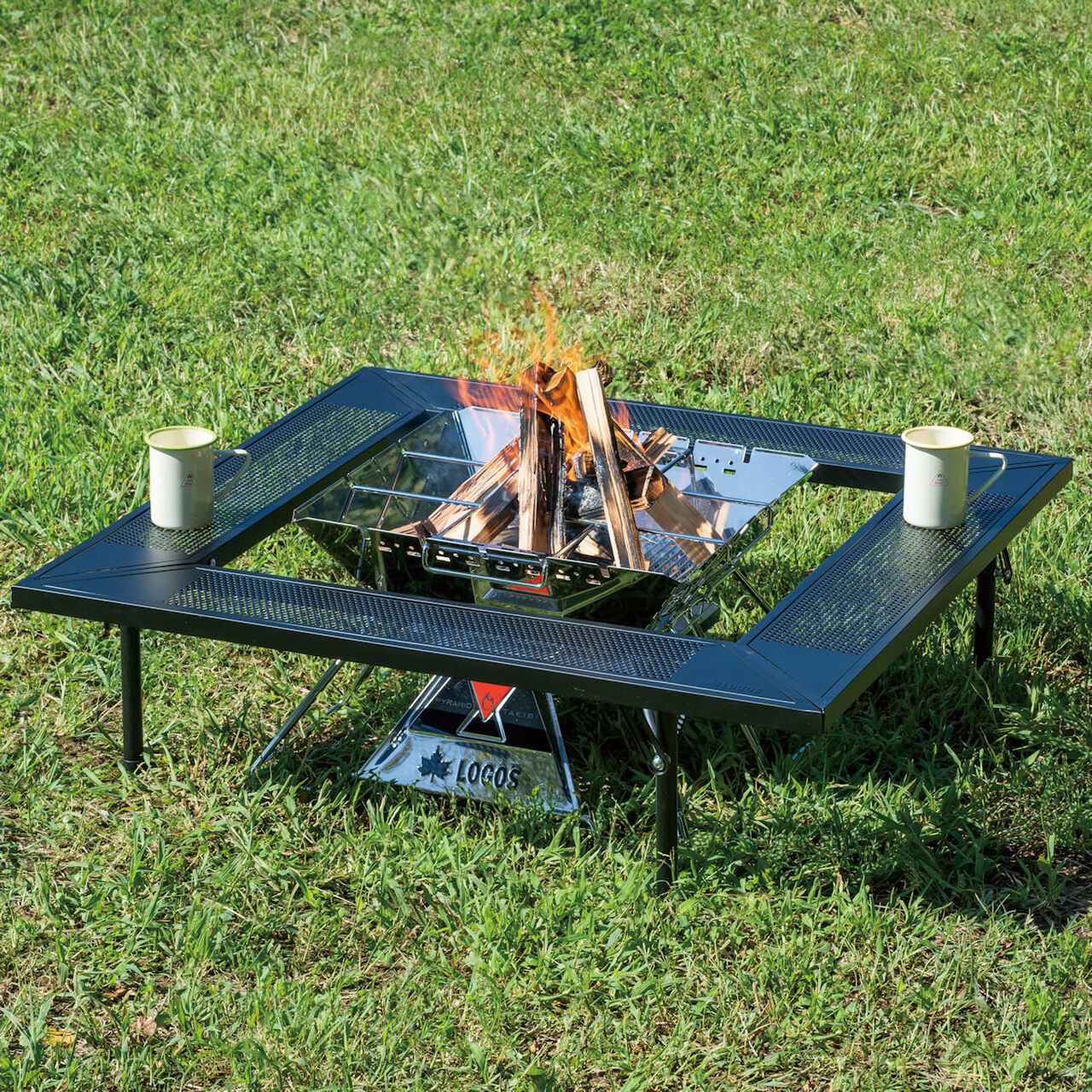 Iron Fire Pit Table,, large image number 10